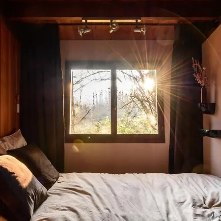 Cosy 70S Cabin With A Beautiful View Waulsort