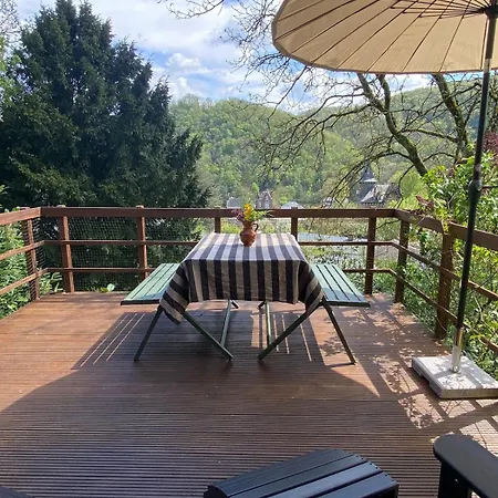 Cosy 70s With A Beautiful View