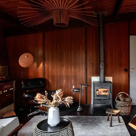 Cosy 70s With A Beautiful View